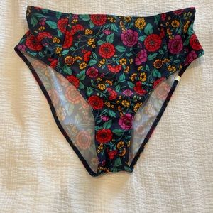 Summersalt - The High Leg High Rise